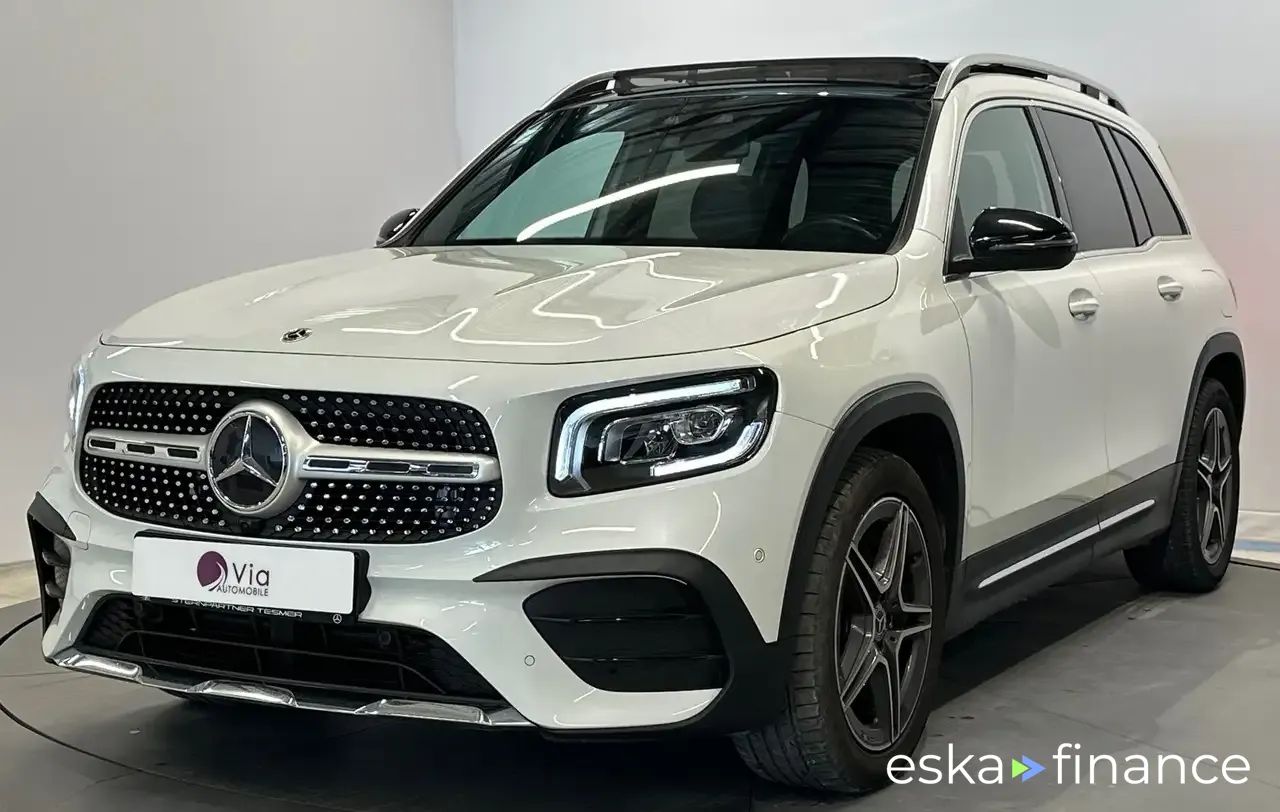 Finansowanie SUV MERCEDES GLB 200 2021