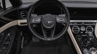 Finansowanie Zamienny Bentley Continental GTC 2021