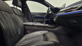 Leasing Sedan BMW 745 2020