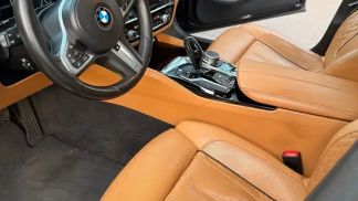 Lízing Sedan BMW 530 2019