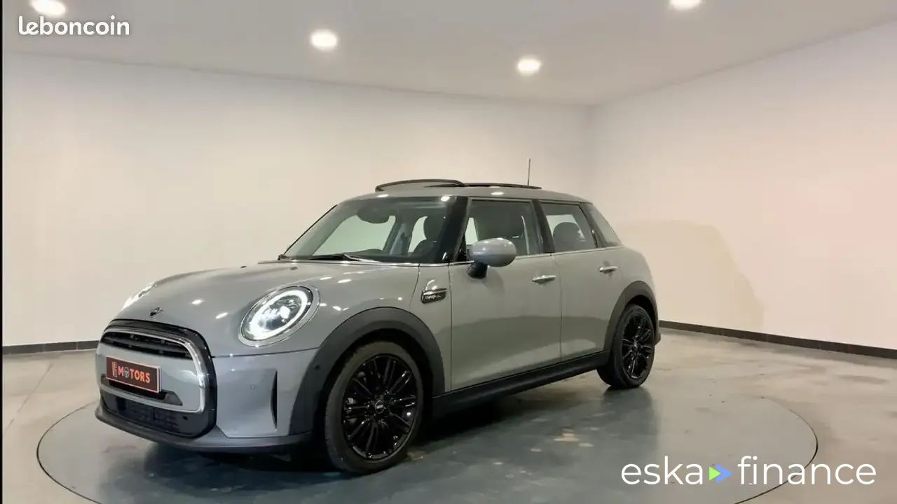 Leasing Hayon MINI ONE 2021