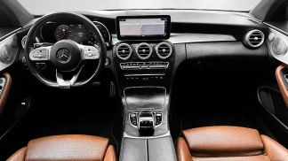 Financování Kupé MERCEDES C 300 2021