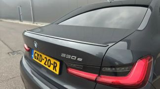 Finansowanie Sedan BMW 330 2020