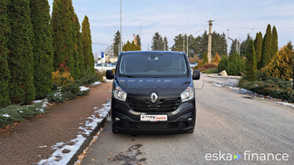 Leasing Passenger transport Renault Trafic 2016