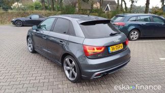 Lízing Hatchback Audi A1 2013