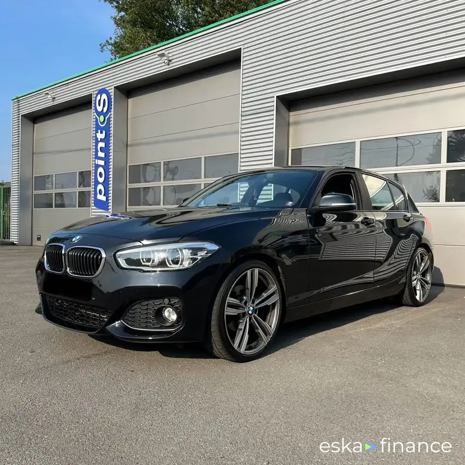 Financování Sedan BMW 116 2016