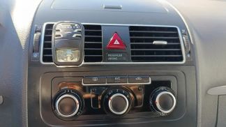 Lízing Hatchback Volkswagen Touran 2013