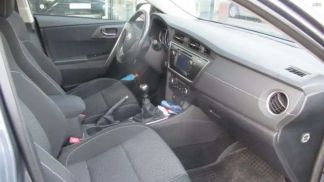 Lízing Hatchback Toyota Auris 2015