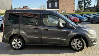 Lízing Hatchback Ford Tourneo Connect 2015