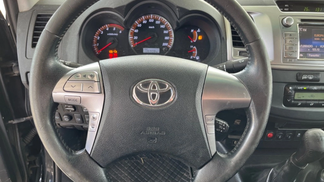 Pickup Toyota Hilux 2015