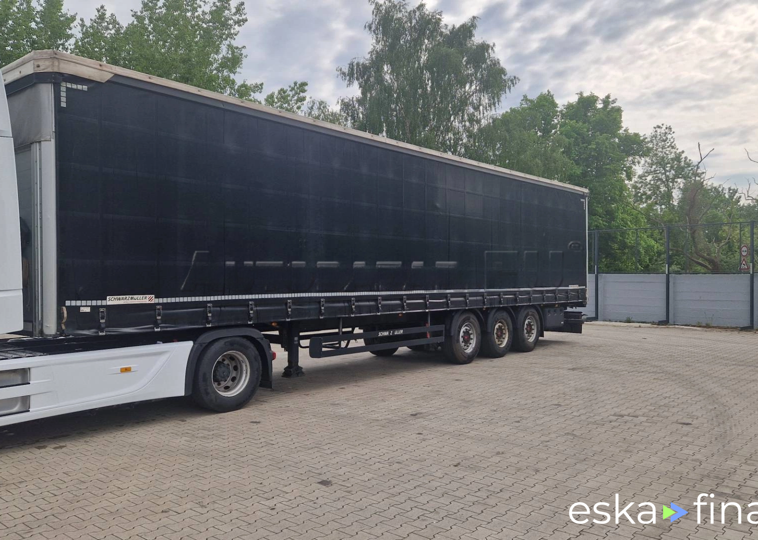 Leasing Semi-trailer Schwarzmuller J-Serie 2019