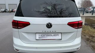 Lízing Hatchback Volkswagen Touran 2024