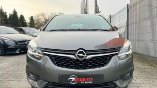 Lízing Hatchback Opel Zafira 2018