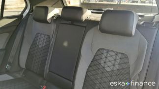 Lízing Sedan Volkswagen Golf 2021