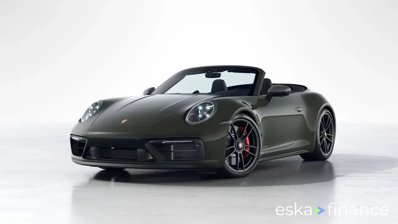 Lízing Kabriolet Porsche 992 2023