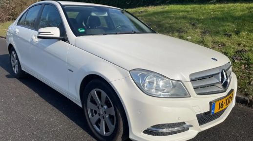 MERCEDES C 200 2012