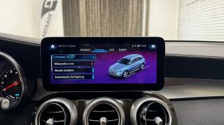 Finansowanie SUV MERCEDES GLC 300 2021