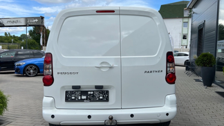 Van Peugeot Partner 2015