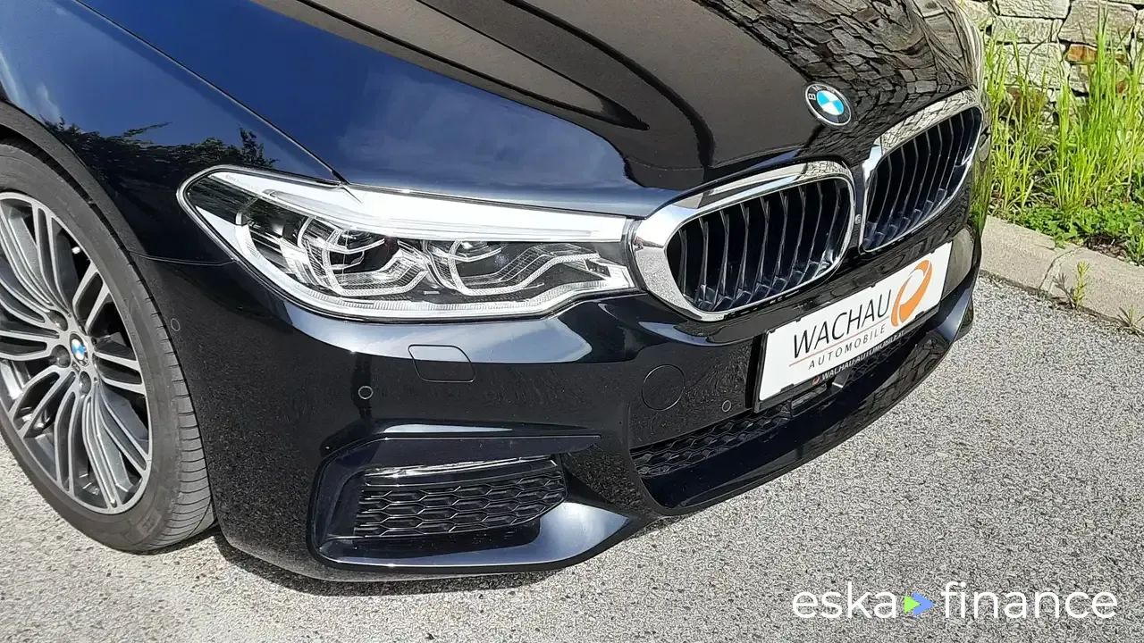 Finansowanie Wóz BMW 530 2018