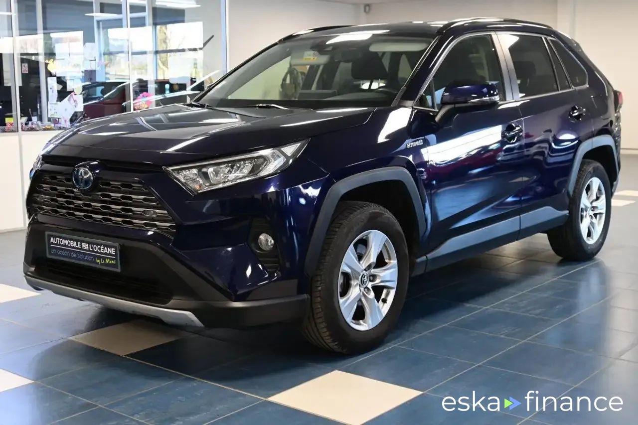 Leasing SUV Toyota RAV 4 2021