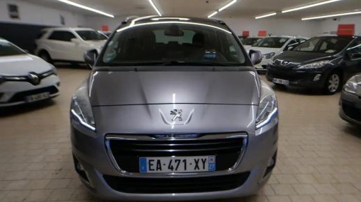 Peugeot 5008 2016