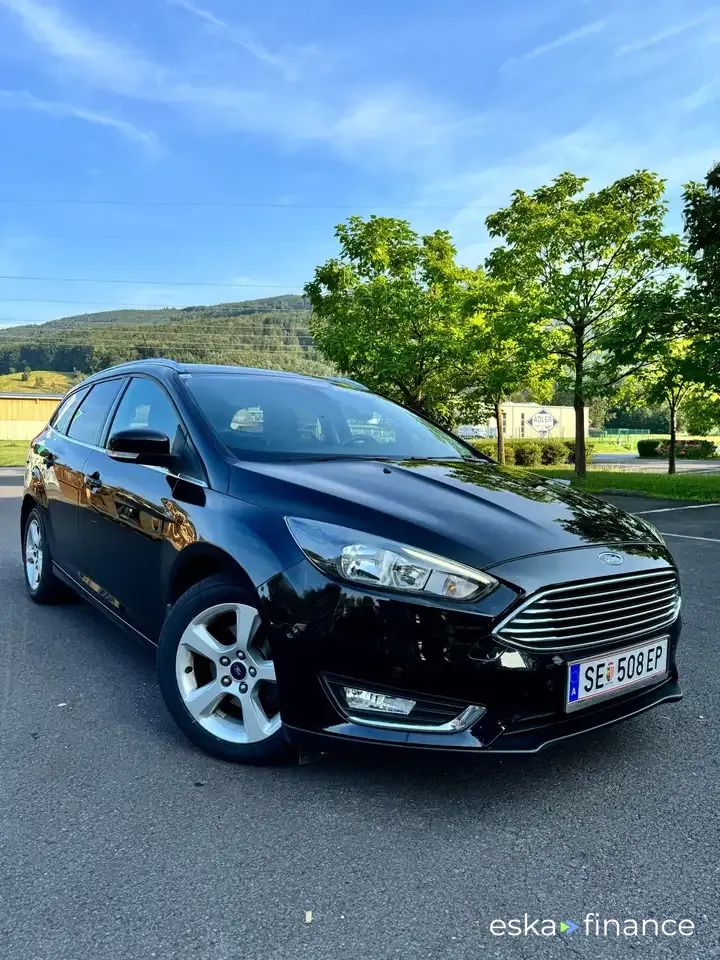 Wóz Ford Focus 2015