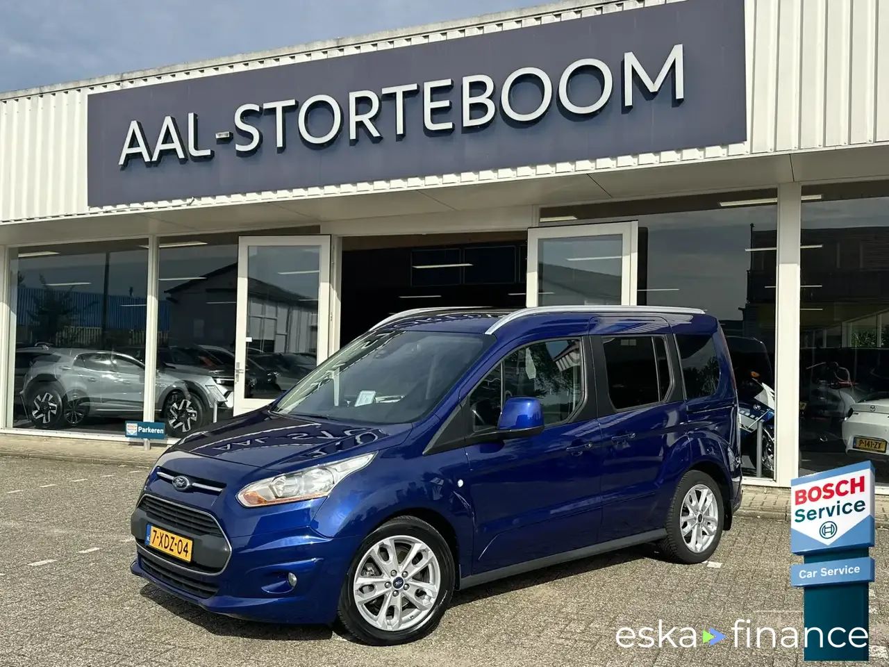 Passenger transport Ford Tourneo Connect 2014