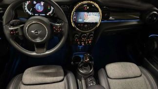 Financování Konvertibilní MINI Cooper Cabrio 2024