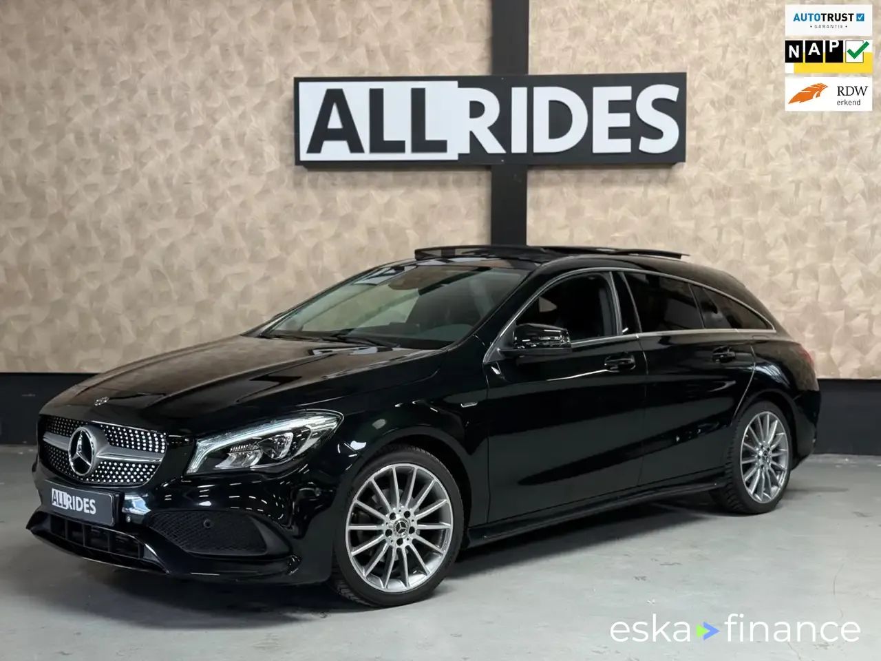 Finansowanie Wóz MERCEDES CLA 180 2019