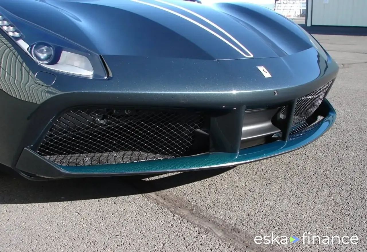 Financování Konvertibilní Ferrari 488 2019