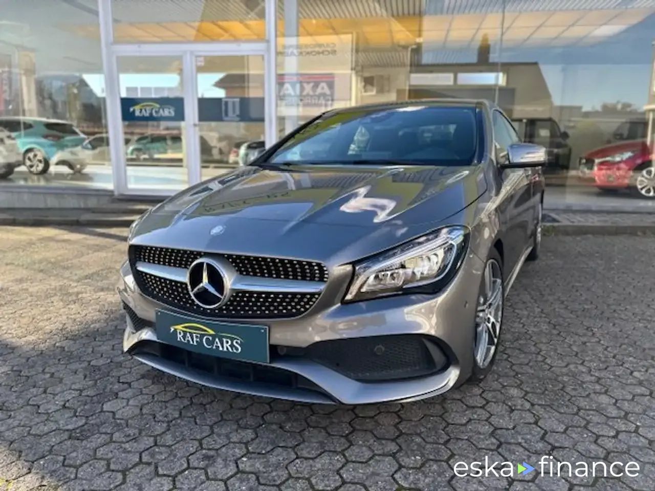 Finansowanie Sedan MERCEDES CLA 180 2017