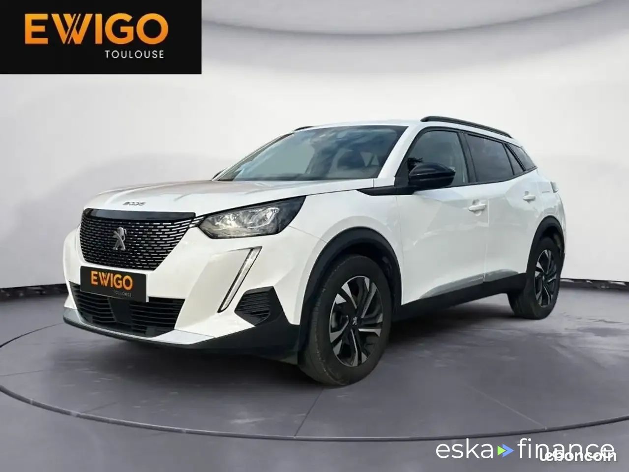 Lízing Hatchback Peugeot 2008 2022