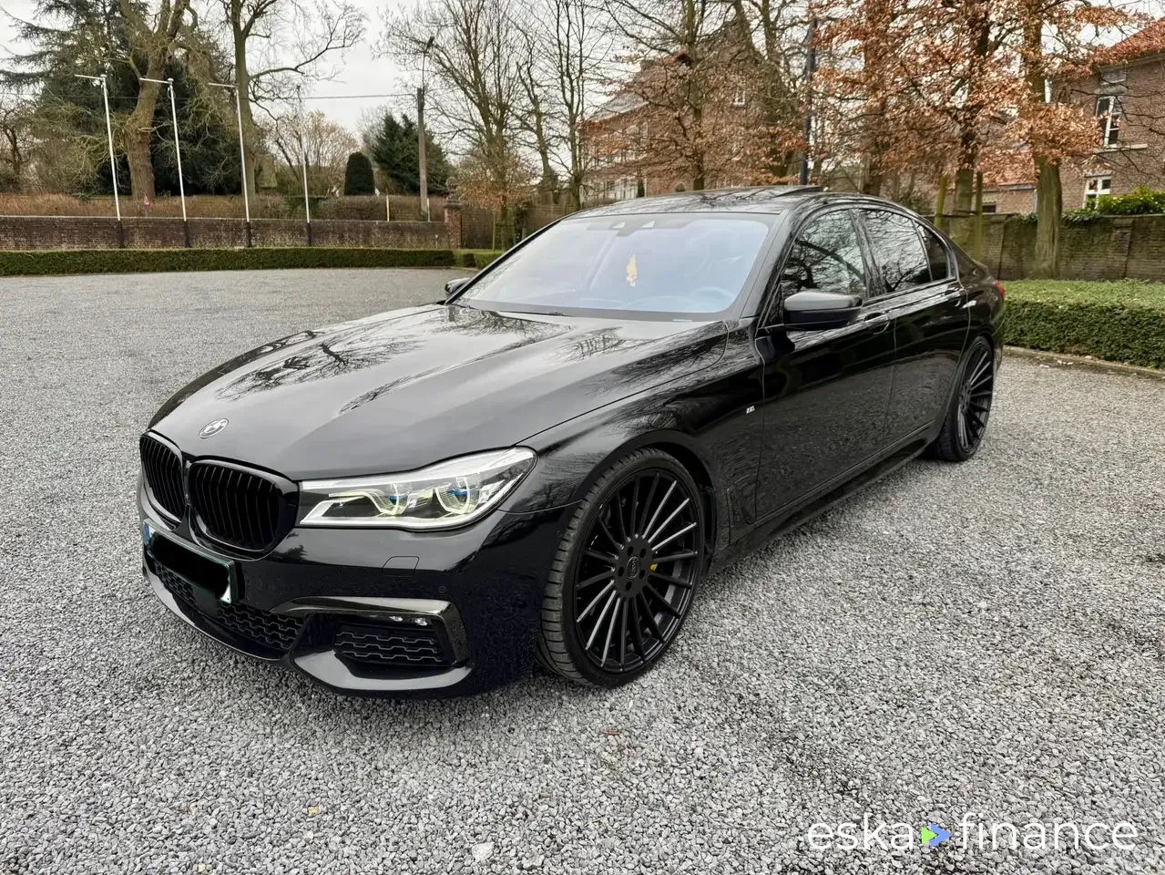 Lízing Sedan BMW 740 2017