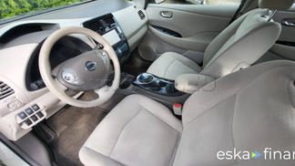 Leasing Hatchback Nissan Leaf 2012