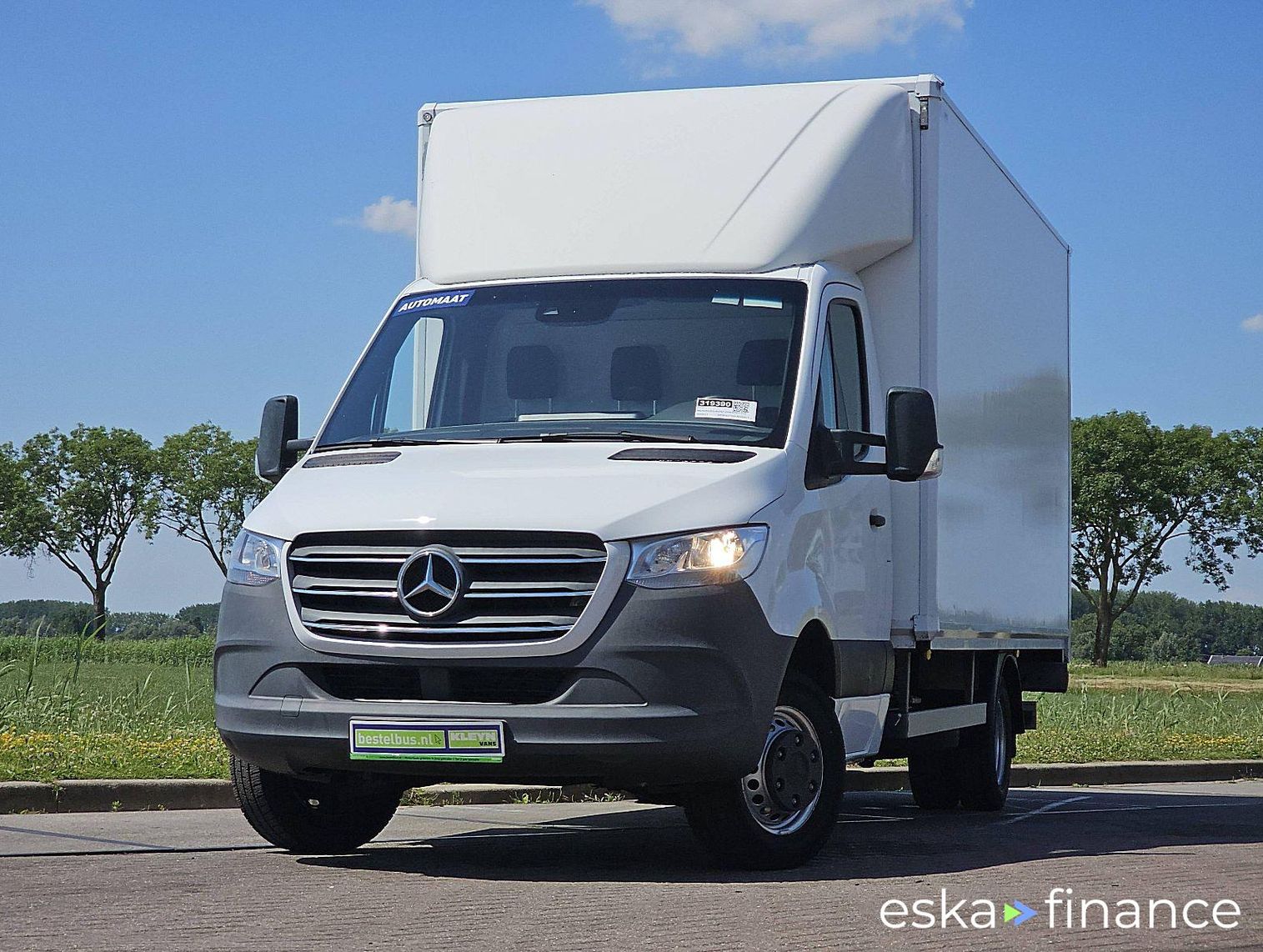 Leasing Closed Box Mercedes-Benz SPRINTER 516 2020