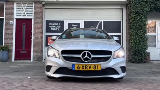 Lízing Sedan MERCEDES CLA 180 2014