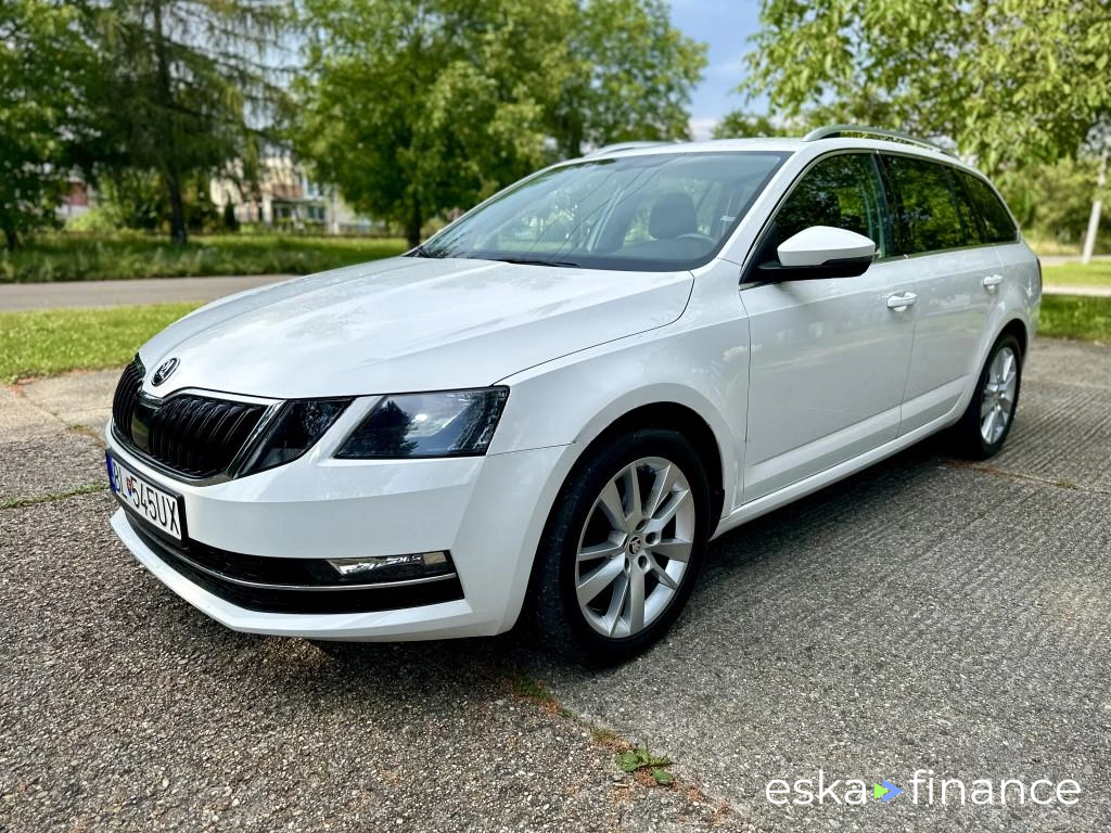 Finansowanie Wóz Skoda OCTAVIA COMBI 2019