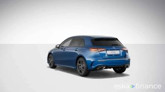 Lízing Hatchback MERCEDES A 250 2024