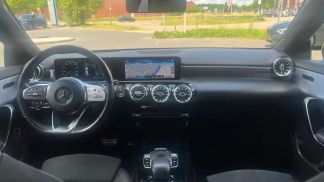 Lízing Sedan MERCEDES CLA 220 2019