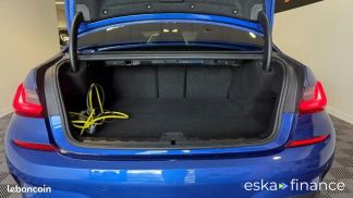 Lízing Sedan BMW 330 2019