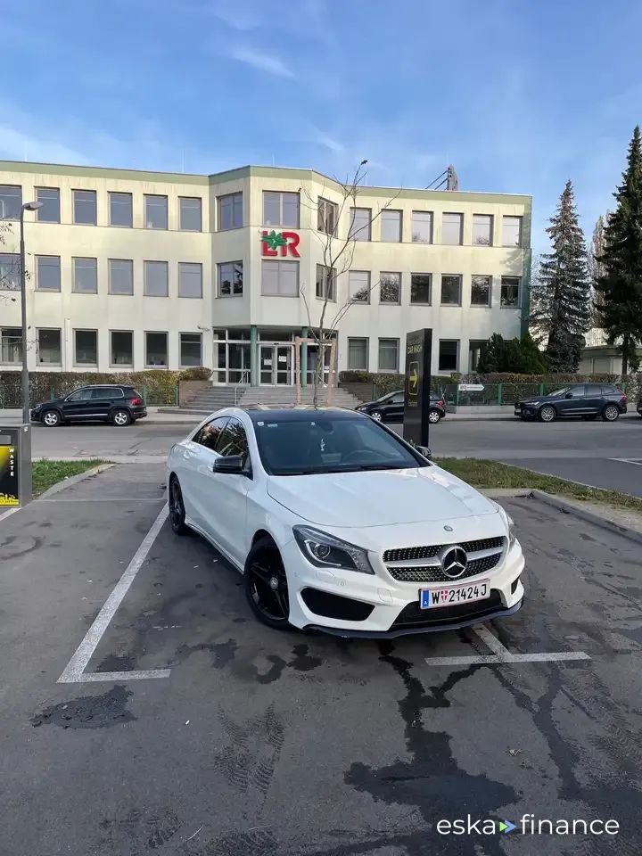 Lízing Kupé MERCEDES CLA 200 2016