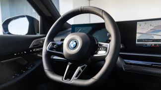 Finansowanie Wóz BMW 530 2024