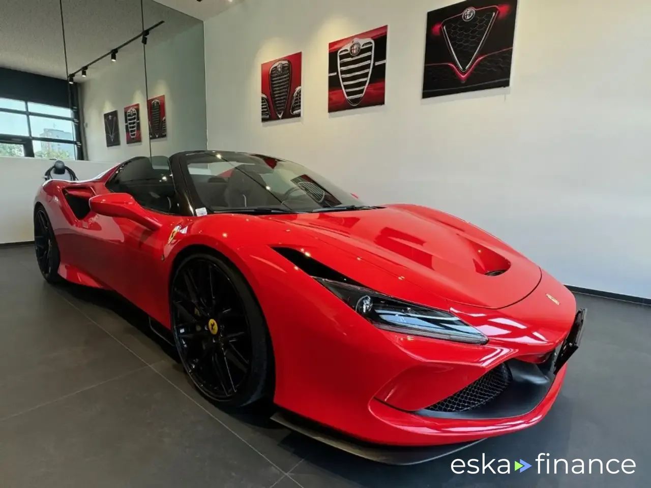 Lízing Kabriolet Ferrari F8 TRIBUTO 2022