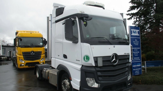 Finansowanie Ciągnik siodłowy MERCEDES ACTROS 2017