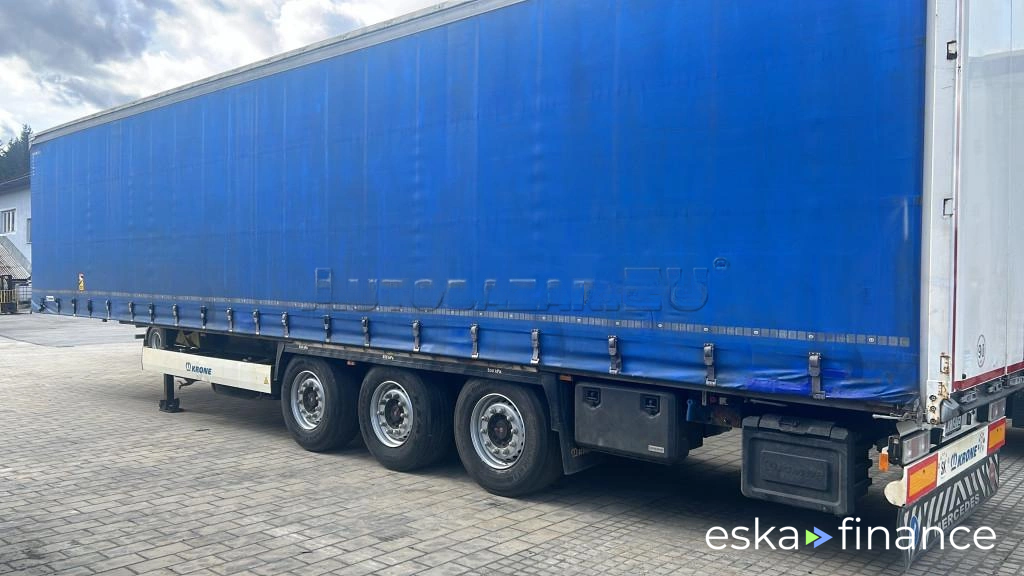 Leasing Semi-trailer Krone KRONE TAUTLINER 2015