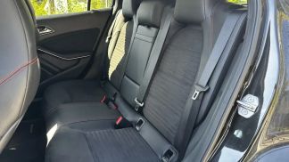 Hatchback MERCEDES GLA 180 2018