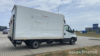 Otwarte z kredensami Iveco DAILY 2018