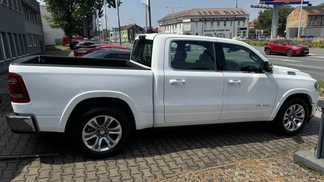 Financování SUV Dodge 1500 2024