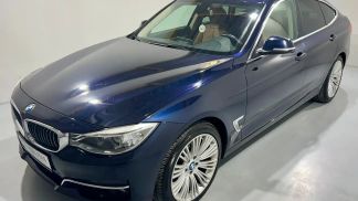 Lízing Hatchback BMW 320 2016