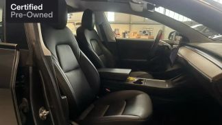 Lízing Sedan Tesla Model 3 2021